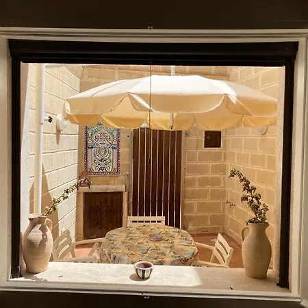 Casuzza Curatolo Apartment *